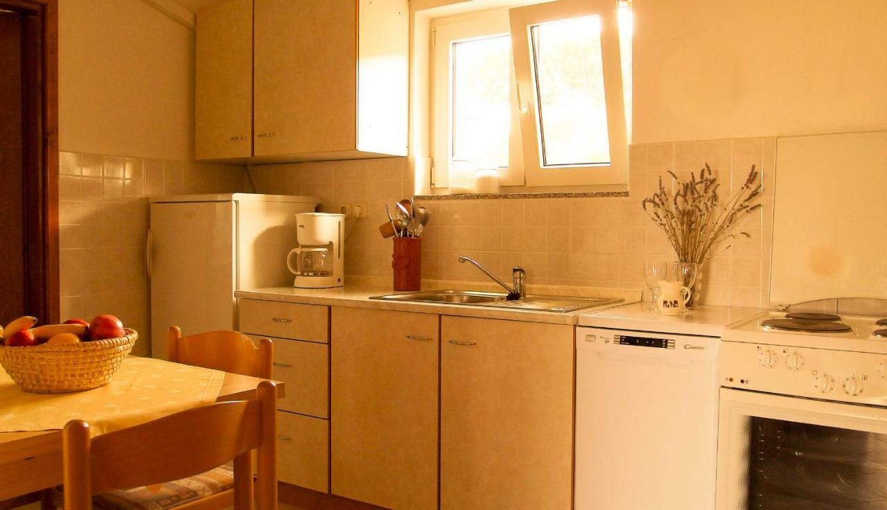 Adria Arba Apartments Rab Town Exterior foto